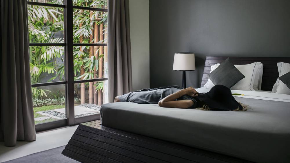 The Layar - Contemporary style